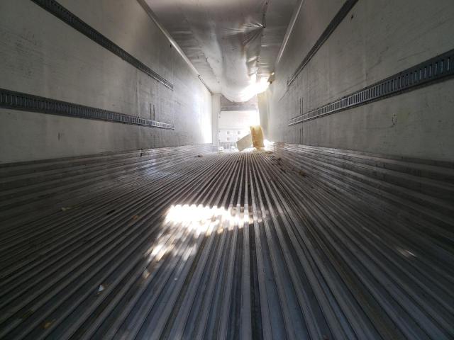 1UYVS2536GU586402 - 2016 UTILITY UTILITY WHITE photo 6