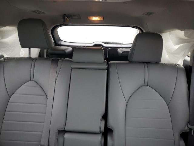 5TDGZRBH2NS199388 - 2022 TOYOTA HIGHLANDER XLE SILVER photo 10