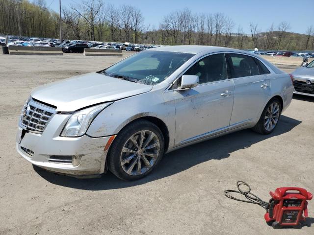 2013 CADILLAC XTS LUXURY COLLECTION, null