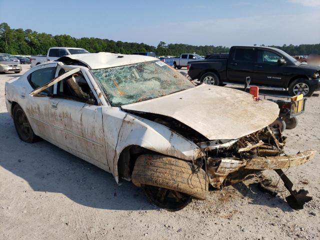 2B3CA4CT8AH205622 - 2010 DODGE CHARGER WHITE photo 4