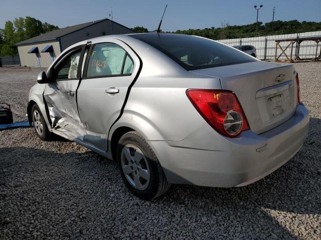 1G1JA5SGXD4193354 - 2013 CHEVROLET SONIC LS 银色 照片 2