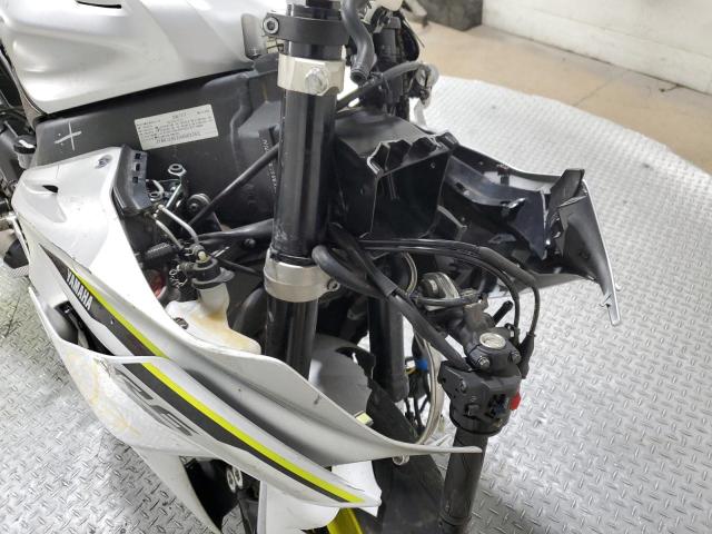 JYARJ28E2HA002253 - 2017 YAMAHA YZFR6 TWO TONE photo 10