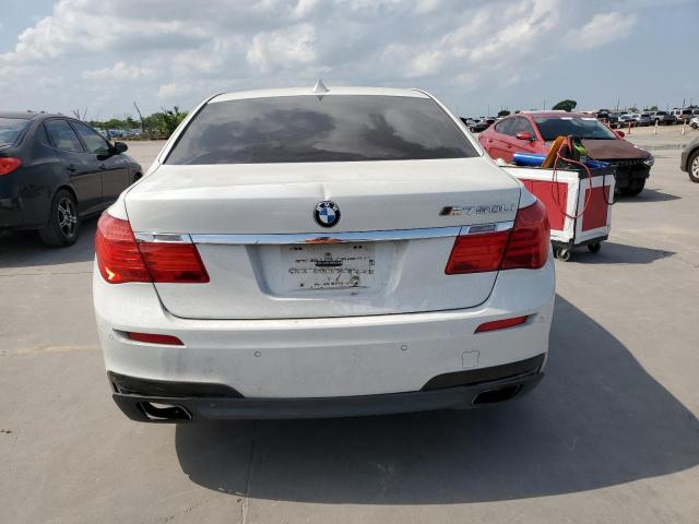 WBAKA8C54BCY36159 - 2011 BMW 750 I WHITE photo 6