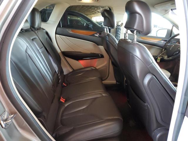 5LMCJ2C92HUL12902 - 2017 LINCOLN MKC SELECT GRAY photo 11