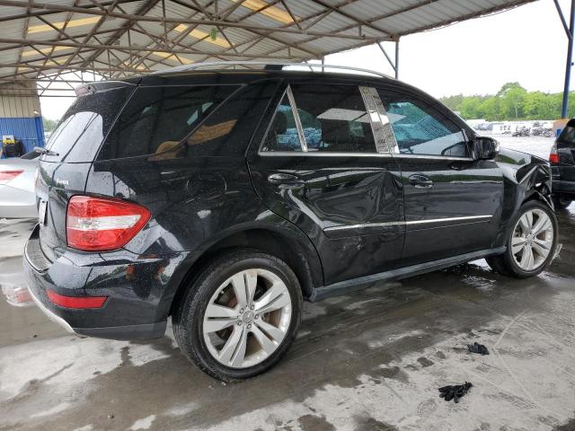 4JGBB8GB5AA612811 - 2010 MERCEDES-BENZ ML 350 4MATIC BLACK photo 3