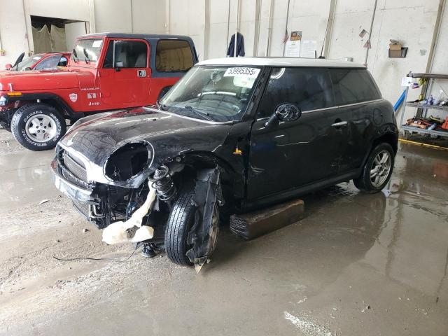 2011 MINI COOPER, 