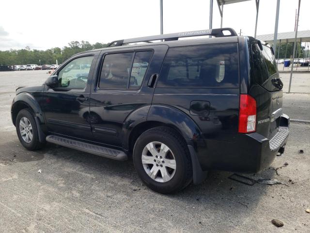 5N1AR18U85C715097 - 2005 NISSAN PATHFINDER LE BLACK photo 2