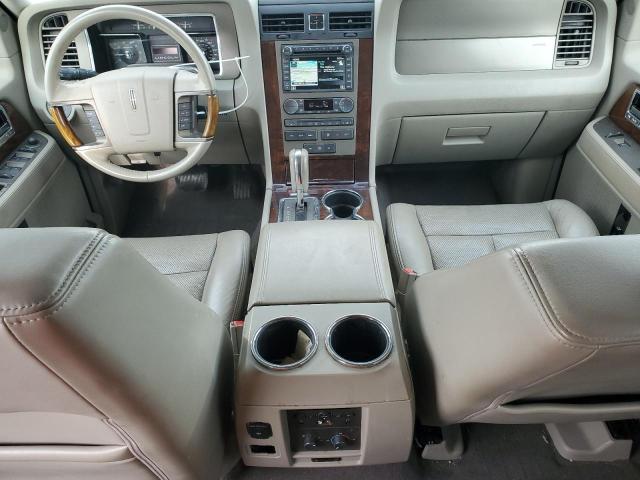 5LMJJ2J52DEL00342 - 2013 LINCOLN NAVIGATOR CREAM photo 8