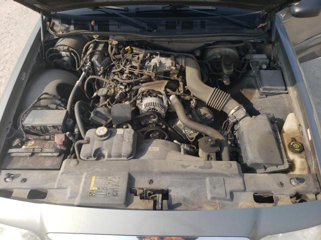 2FAFP73W03X203559 - 2003 FORD CROWN VICT GRAY photo 11