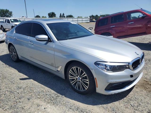 WBAJB1C51JB085073 - 2018 BMW 530XE SILVER photo 4