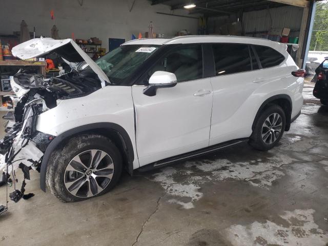 2024 TOYOTA HIGHLANDER LE, 