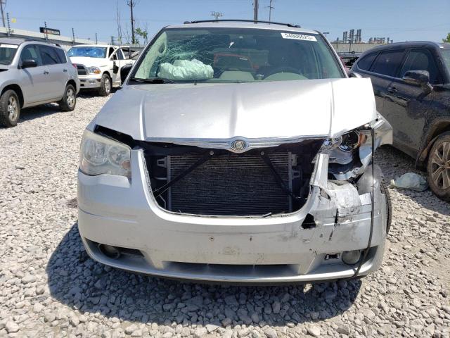 2A8HR54189R525862 - 2009 CHRYSLER TOWN & COU TOURING 银色 照片 5