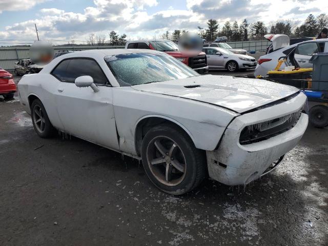 2B3CJ4DGXBH543171 - 2011 DODGE CHALLENGER 白色 照片 4