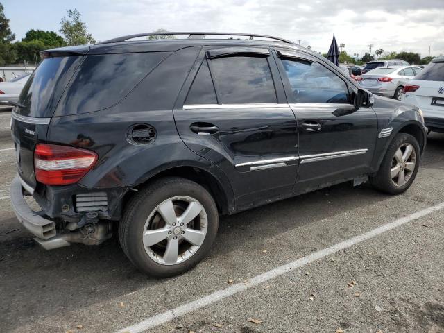 4JGBB8GB4BA640035 - 2011 MERCEDES-BENZ ML 350 4MATIC BLACK photo 3