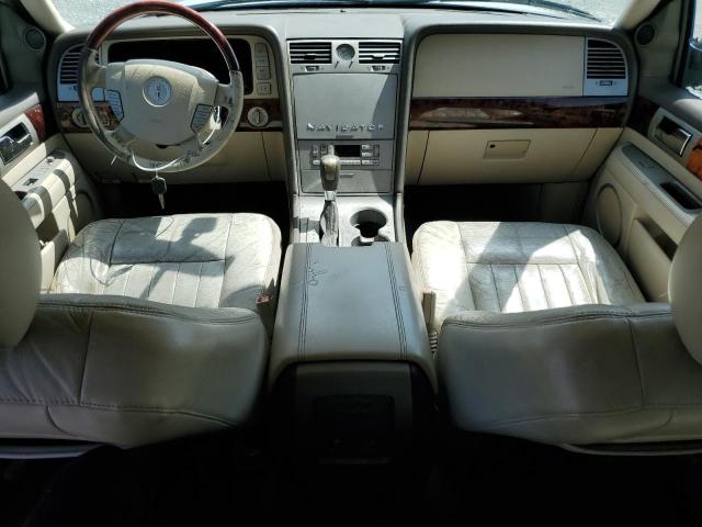 5LMFU28R44LJ13329 - 2004 LINCOLN NAVIGATOR 白色 照片 8