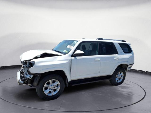 JTEMU5JR0N6064085 - 2022 TOYOTA 4RUNNER SR5/SR5 PREMIUM WHITE photo 1