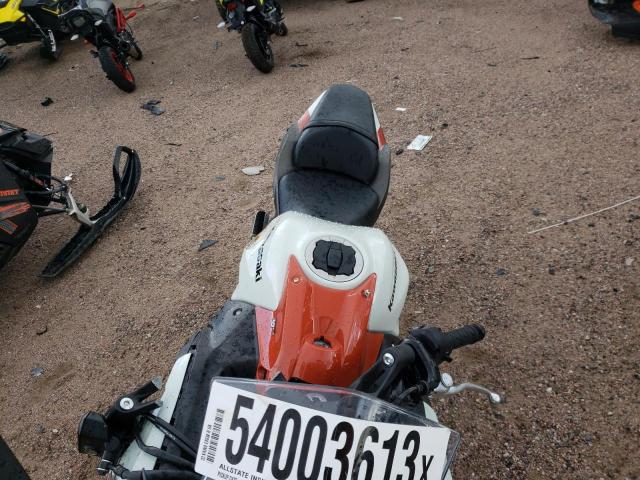 ML5EXER15PDA94838 - 2023 KAWASAKI EX650 R Ақ фото 6