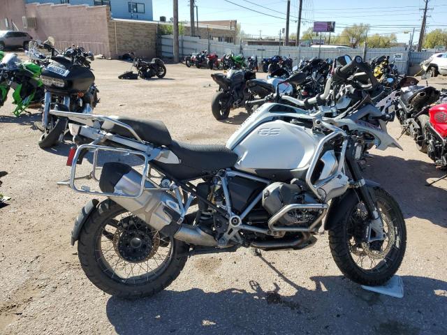 WB10M130XN6F14268 - 2022 BMW R 1250 GS ADVENTURE SILVER photo 1