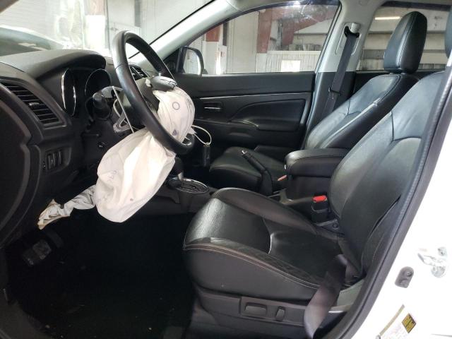 4A4AR4AU5FE002155 - 2015 MITSUBISHI OUTLANDER SE WHITE photo 7