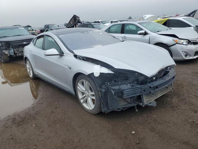 5YJSA1E21GF120195 - 2016 TESLA MODEL S Արծաթագույն լուսանկար 4