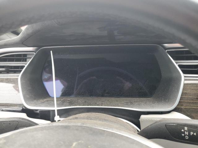 5YJSA1E21GF120195 - 2016 TESLA MODEL S Արծաթագույն լուսանկար 9