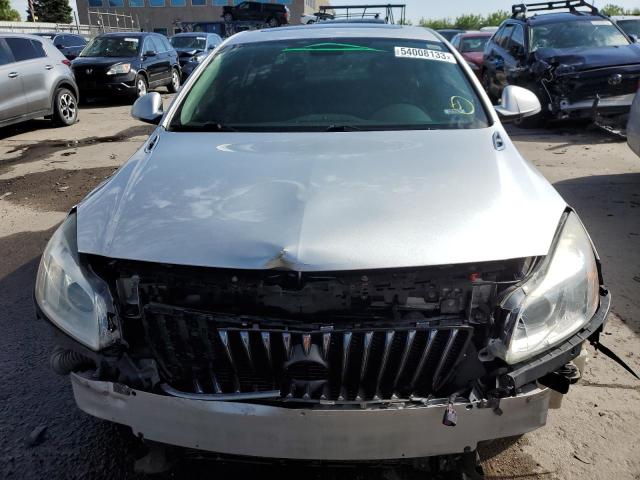 2G4GV5GV8D9203837 - 2013 BUICK REGAL GS SILVER photo 5