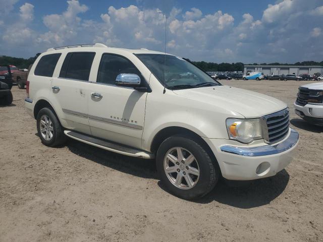 1A8HX58208F116723 - 2008 CHRYSLER ASPEN LIMITED WHITE photo 4