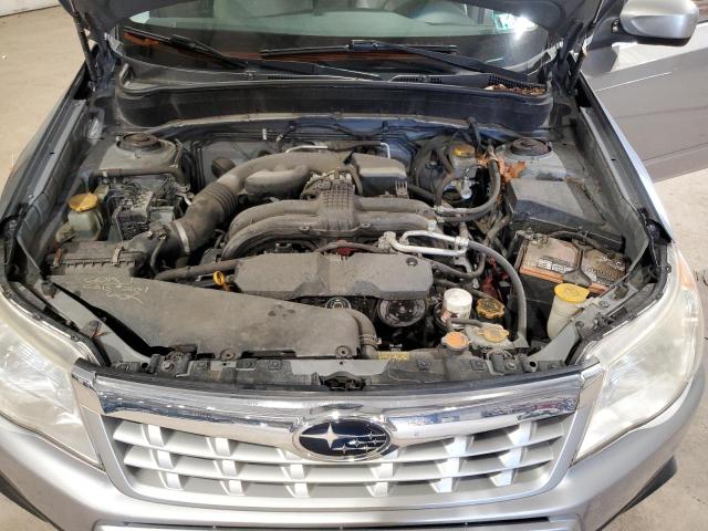 JF2SHADC0BH733957 - 2011 SUBARU FORESTER 2.5X PREMIUM 银色 照片 12