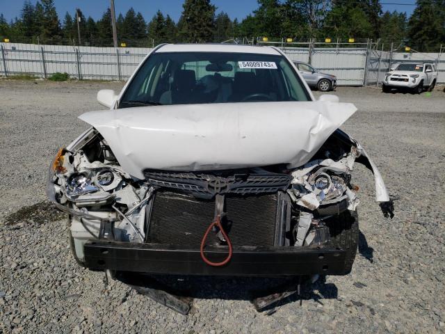 2T1KR30E37C648685 - 2007 TOYOTA COROLLA MA XR WHITE photo 5