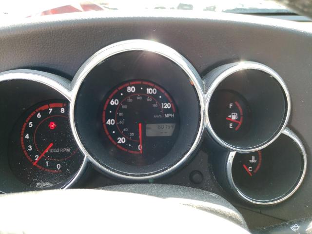 2T1KR30E37C648685 - 2007 TOYOTA COROLLA MA XR WHITE photo 9