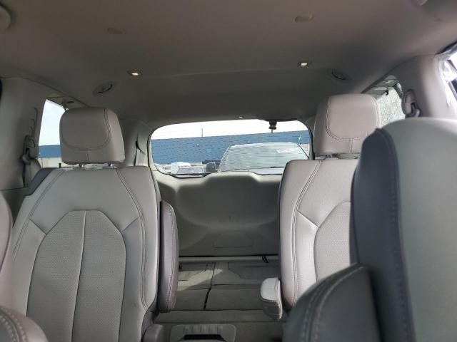 2C4RC1BGXJR157167 - 2018 CHRYSLER PACIFICA TOURING L BLUE photo 10