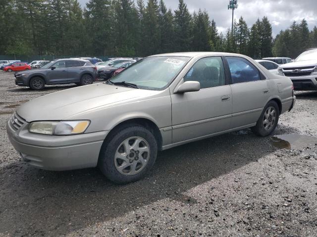 1998 TOYOTA CAMRY LE, 