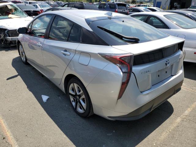 JTDKARFUXG3028420 - 2016 TOYOTA PRIUS SILVER photo 2