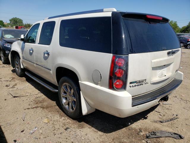 1GKS2MEFXBR369149 - 2011 GMC YUKON XL DENALI WHITE photo 2