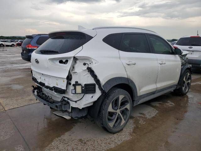 KM8J33AL1JU764130 - 2018 HYUNDAI TUCSON SPORT WHITE photo 3