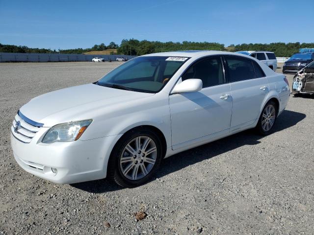 4T1BK36B56U150261 - 2006 TOYOTA AVALON XL WHITE photo 1