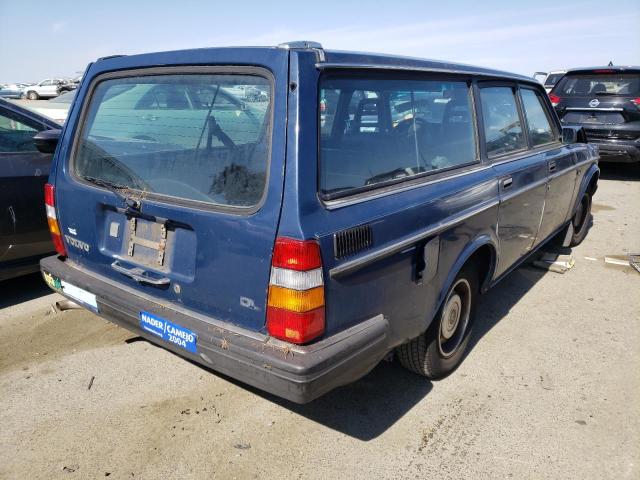 YV1AX8851F1636101 - 1985 VOLVO 245 DL BLUE photo 3