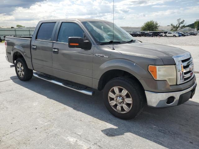 1FTRW12899KC61305 - 2009 FORD F150 SUPERCREW GRAY photo 4