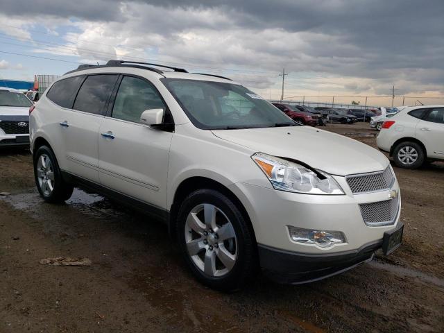 1GNKRLED6BJ312629 - 2011 CHEVROLET TRAVERSE LTZ WHITE photo 4