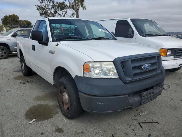 1FTRF12225NB38465 - 2005 FORD F-150 WHITE photo 4