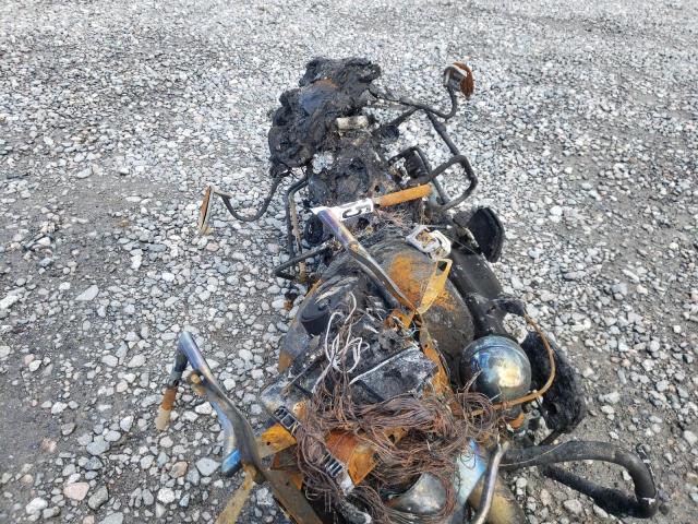 1HD1FC4127Y628580 - 2007 HARLEY-DAVIDSON FLHTCUI 烧焦的 照片 5