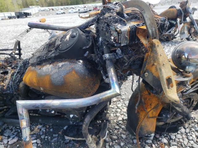 1HD1FC4127Y628580 - 2007 HARLEY-DAVIDSON FLHTCUI 烧焦的 照片 8