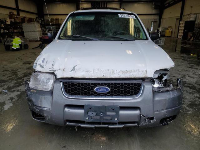 1FMYU93163KA70980 - 2003 FORD ESCAPE XLT WHITE photo 5