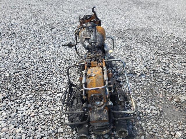 1HD1FC4138Y666899 - 2008 HARLEY-DAVIDSON FLHTCUI 黑色 照片 4