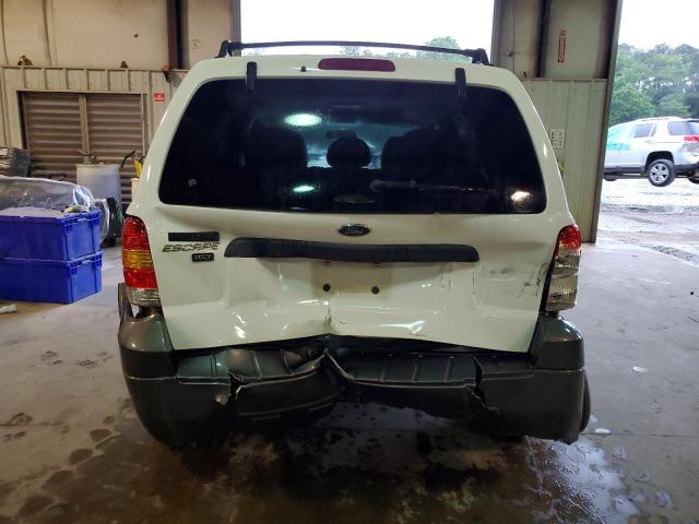 1FMYU03135KA69302 - 2005 FORD ESCAPE XLT WHITE photo 6