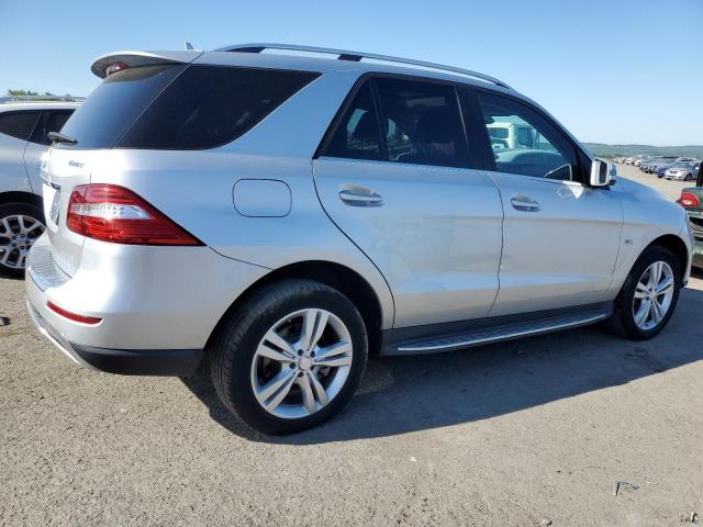 4JGDA5HB6CA056892 - 2012 MERCEDES-BENZ ML 350 4MATIC SILVER photo 3