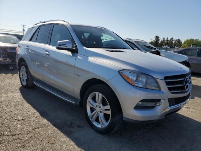4JGDA5HB6CA056892 - 2012 MERCEDES-BENZ ML 350 4MATIC SILVER photo 4