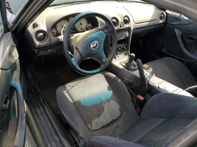 JM1NB353820225046 - 2002 MAZDA MX-5 MIATA BASE GREEN photo 8