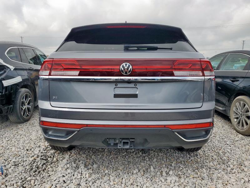 1V2JE2CA3RC229966 - 2024 VOLKSWAGEN ATLAS CROS SE Gris photo 6