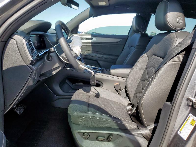 1V2JE2CA3RC229966 - 2024 VOLKSWAGEN ATLAS CROS SE Gris photo 7